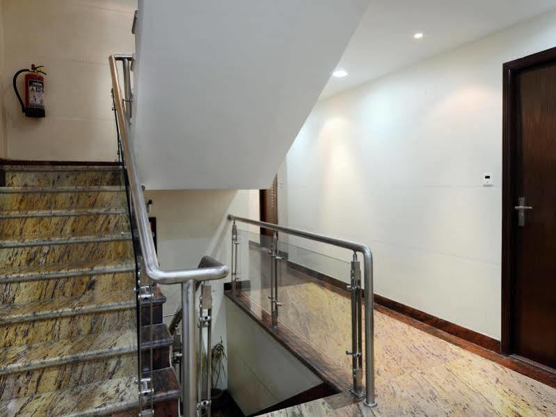 Golden Apple Boutique Hotel Колката Екстериор снимка
