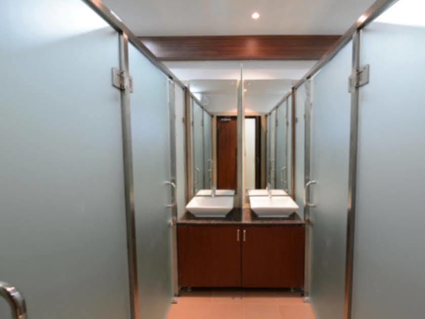 Golden Apple Boutique Hotel Колката Екстериор снимка